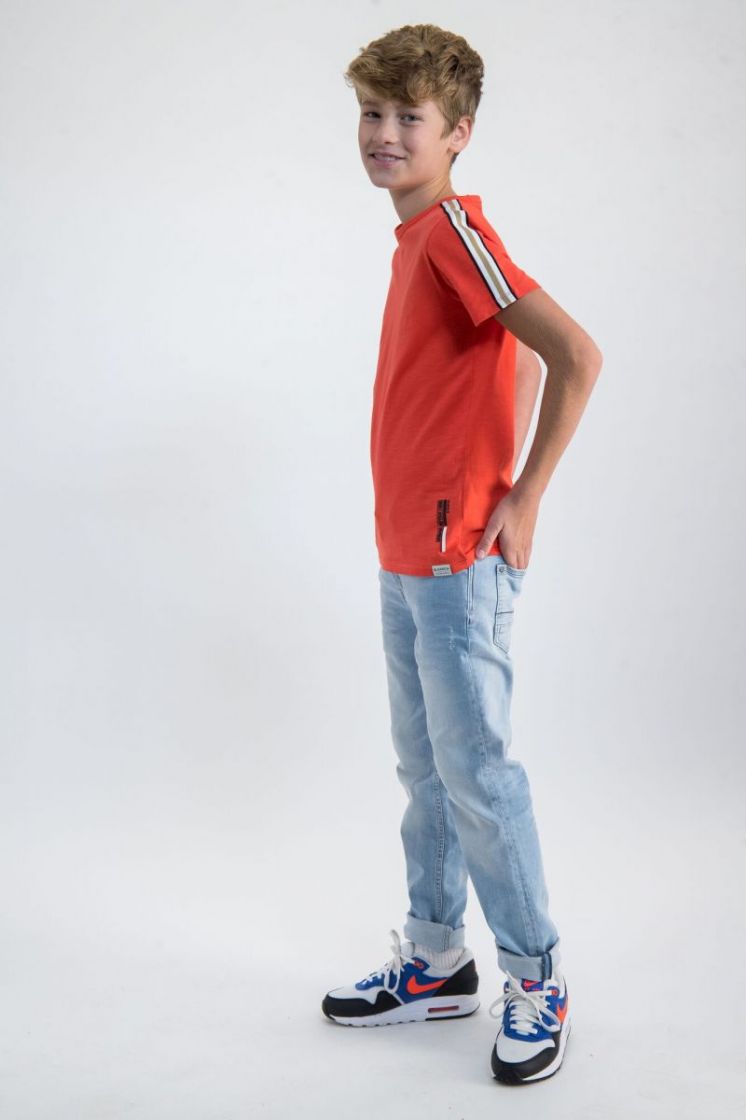  2599-bright red