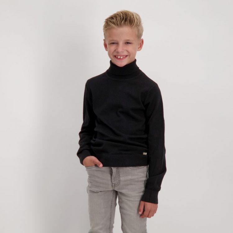  01 Black