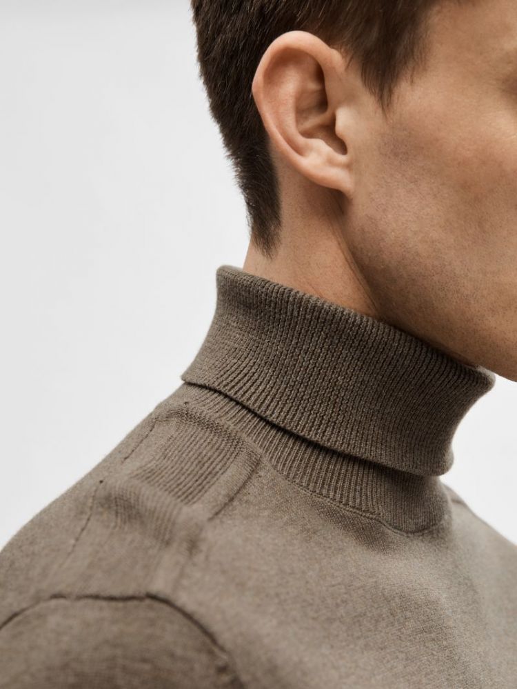 SLHBERG ROLL NECK NOOS 182711001 Teak/