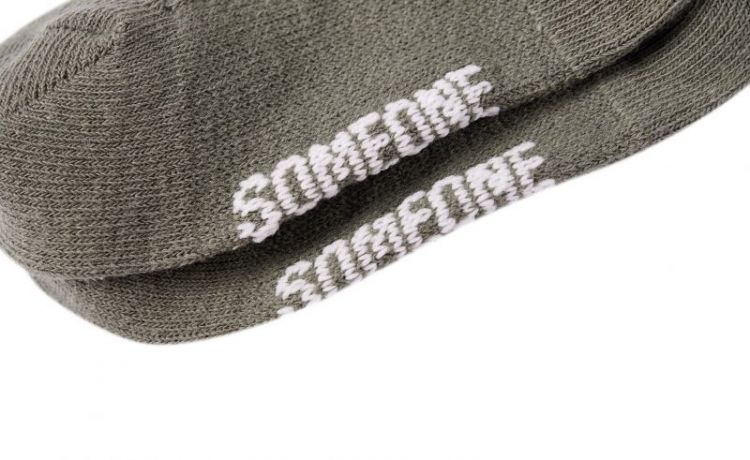 KHAKI -