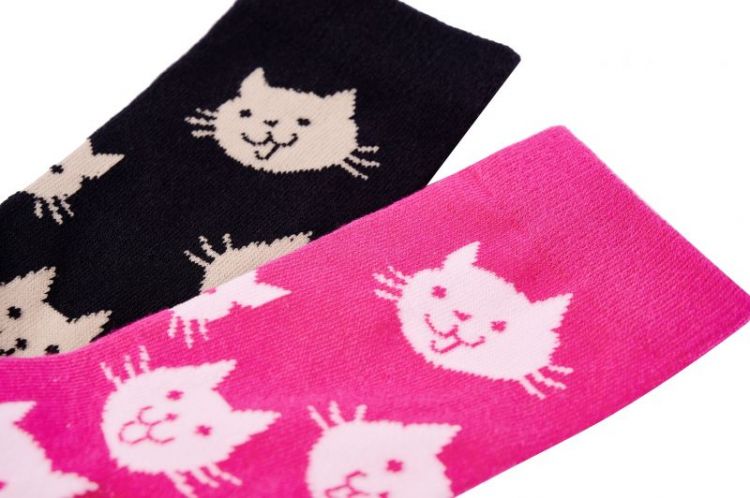 DARK PINK -