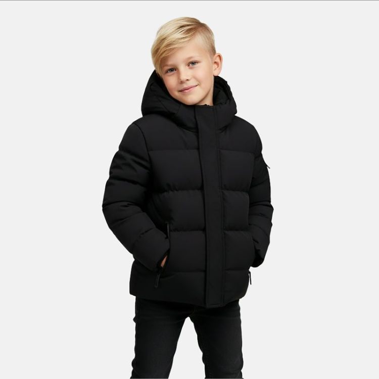 01 Black
