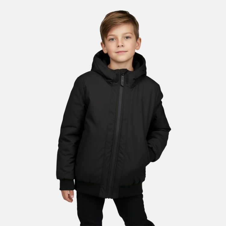  01 Black