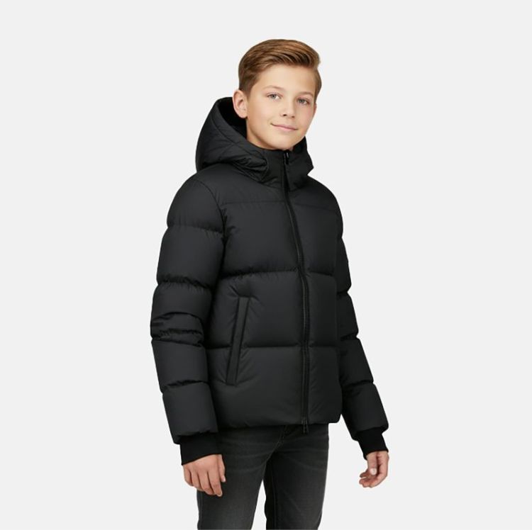  01 Black