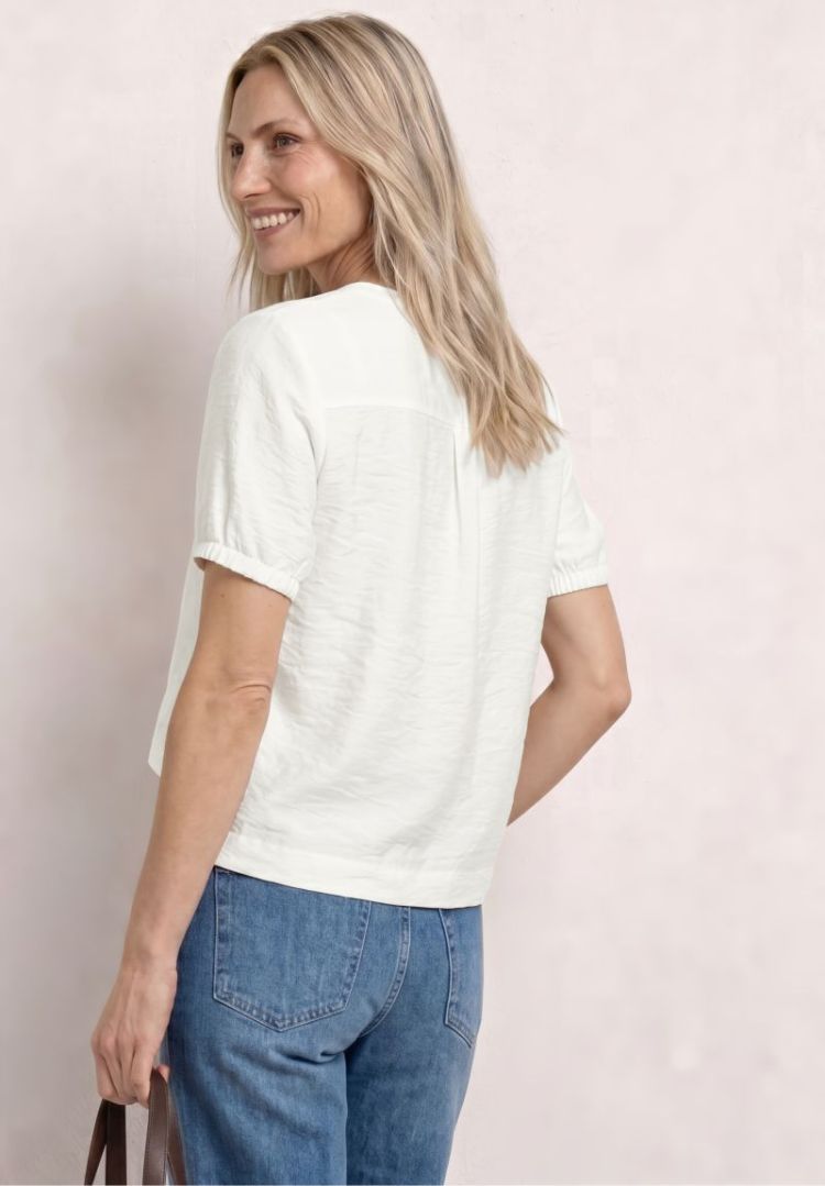 10108 off white