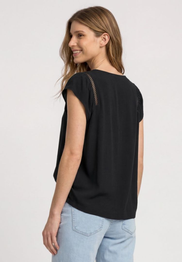 10001 Black