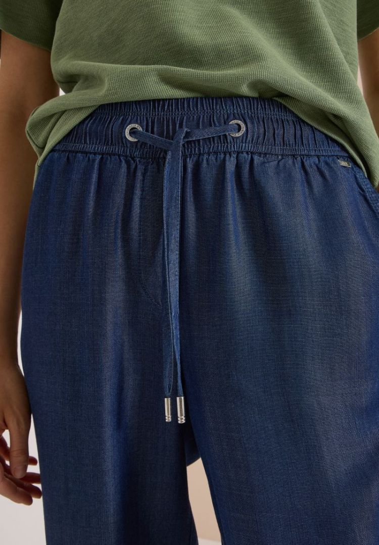 10315 Dark blue