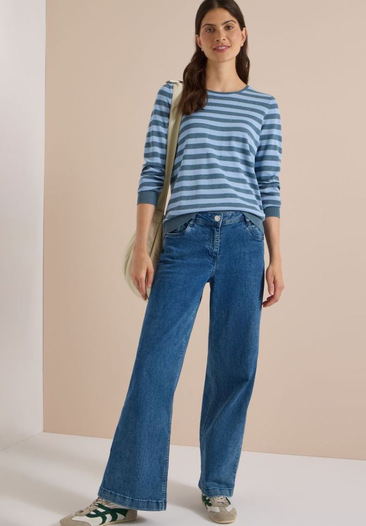 27901 easy blue