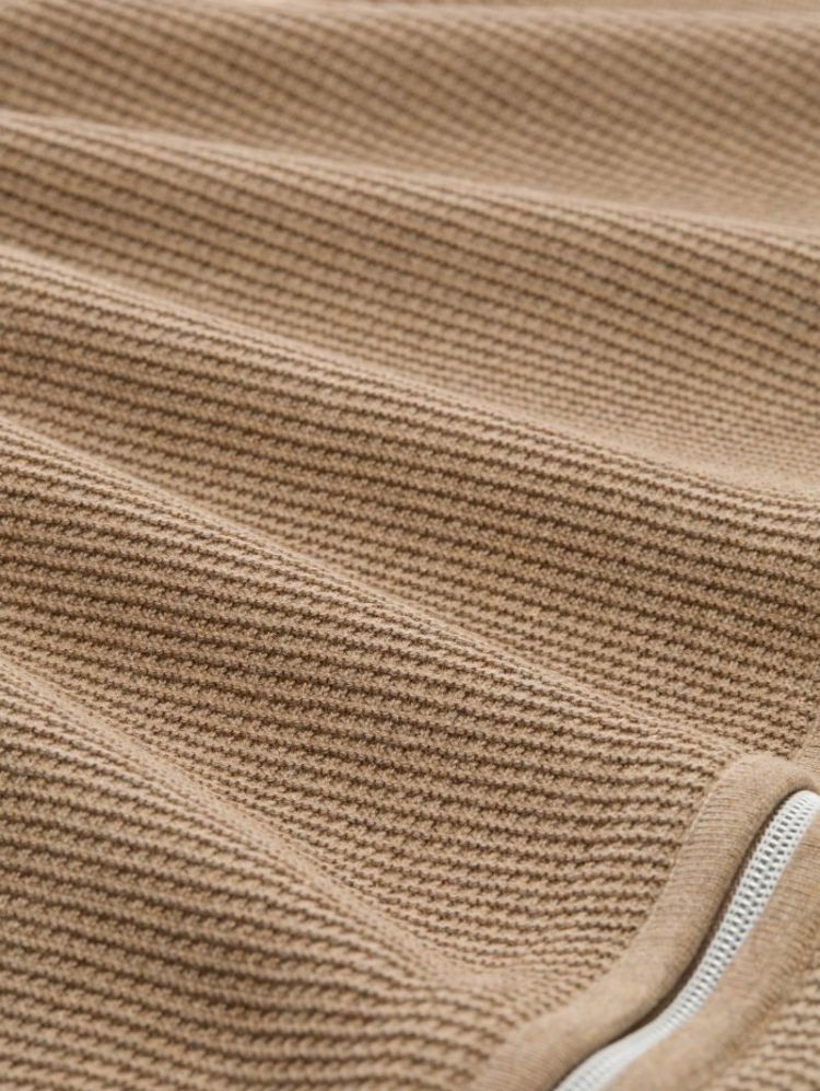  31089 hazel bro