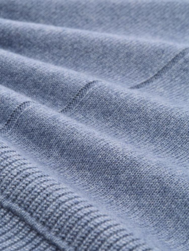 25715 fern blue