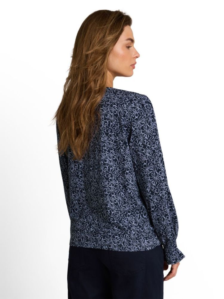 40884 navy whit
