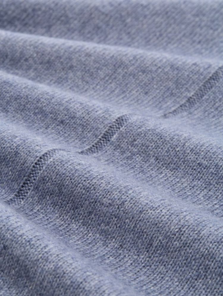 25715 fern blue
