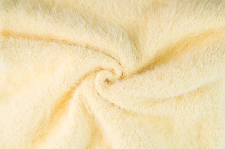 SOY SOFT YELLOW