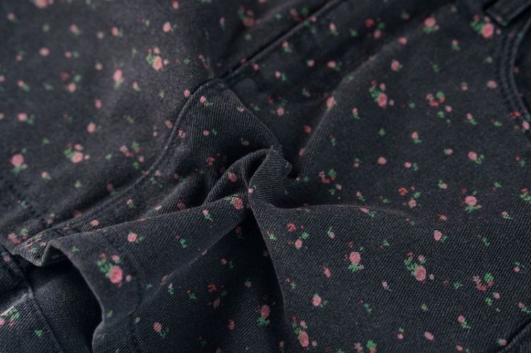  DGD DARK GREY D