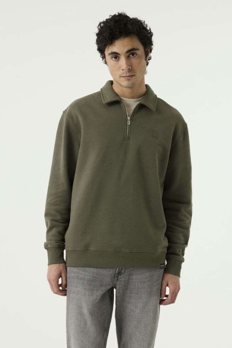  4137-faded oliv