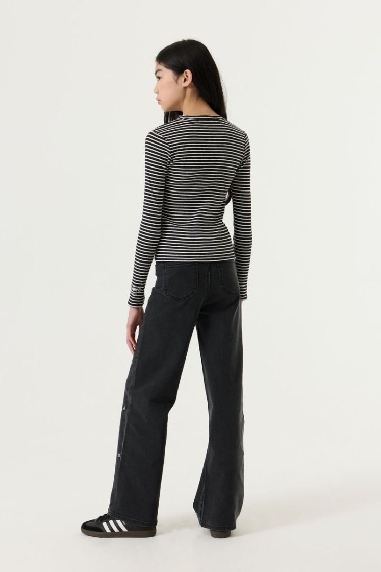 1755-off black