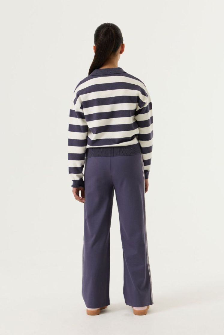  3201-plum caspi