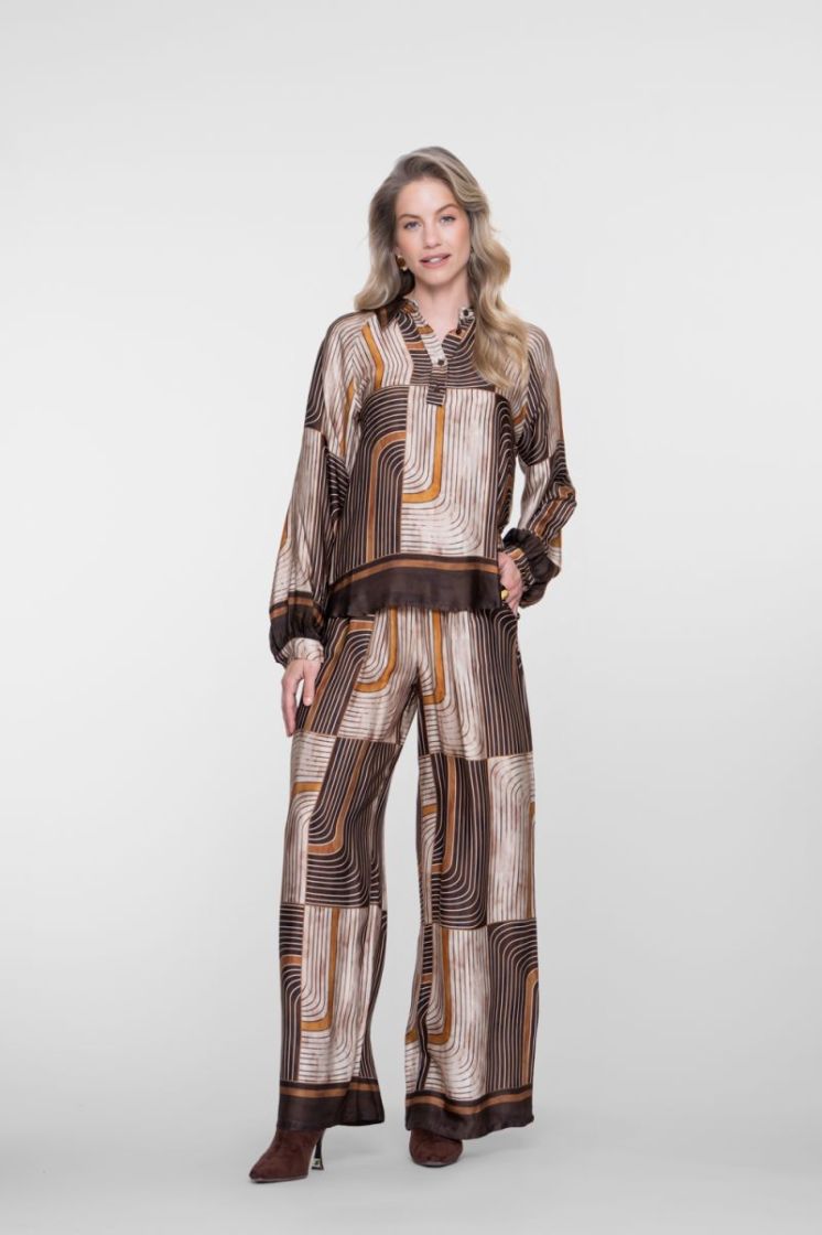  000775 brown