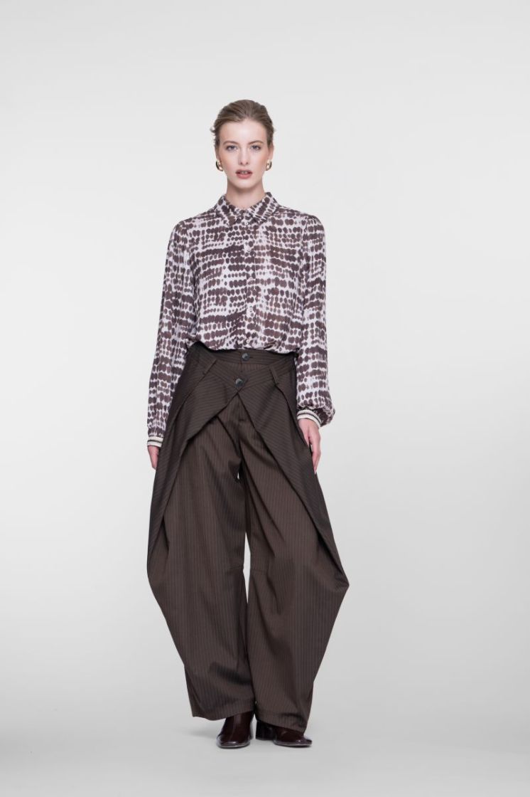  000775 brown