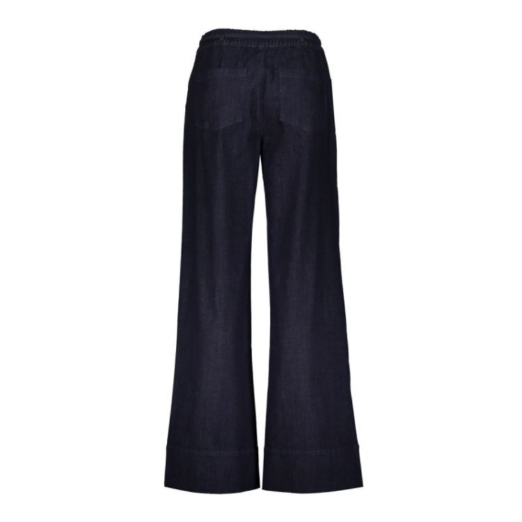 000880 dark blu