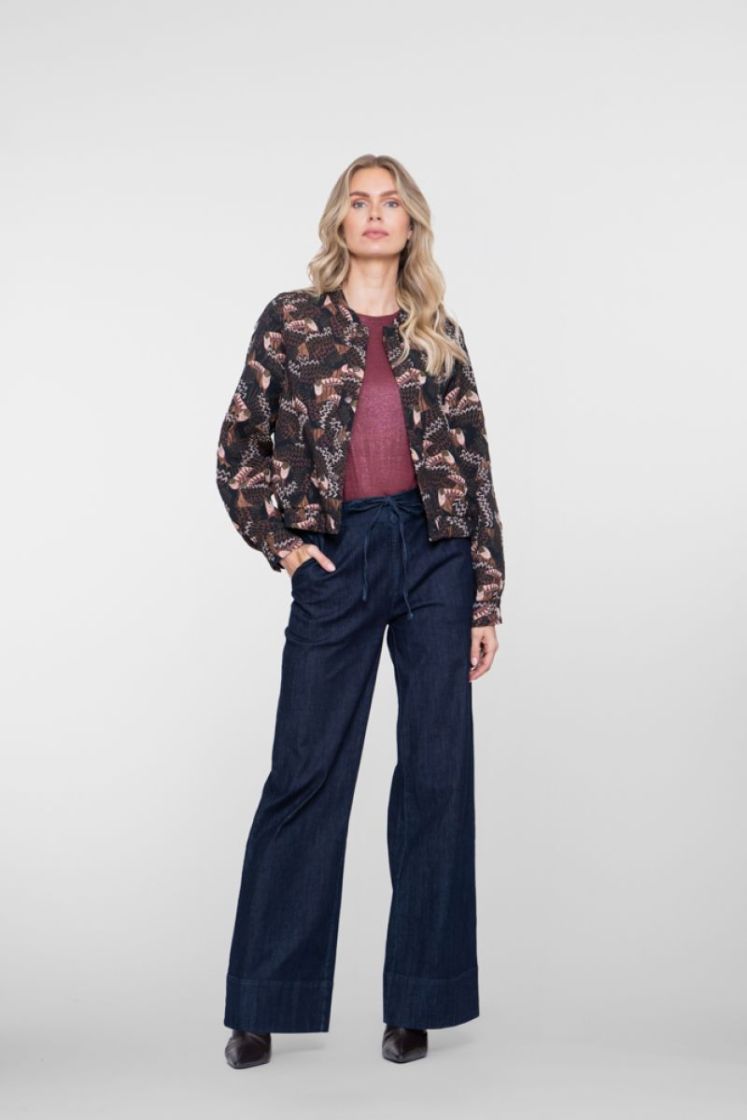 000880 dark blu