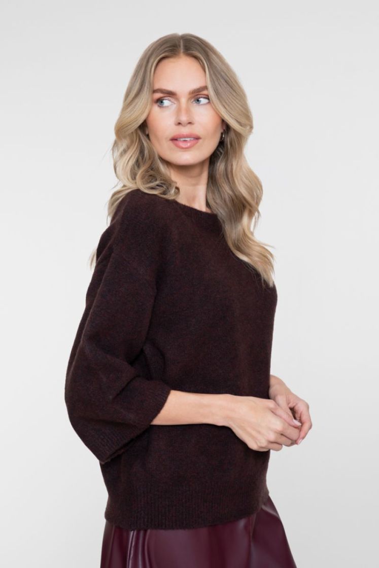  000775 brown