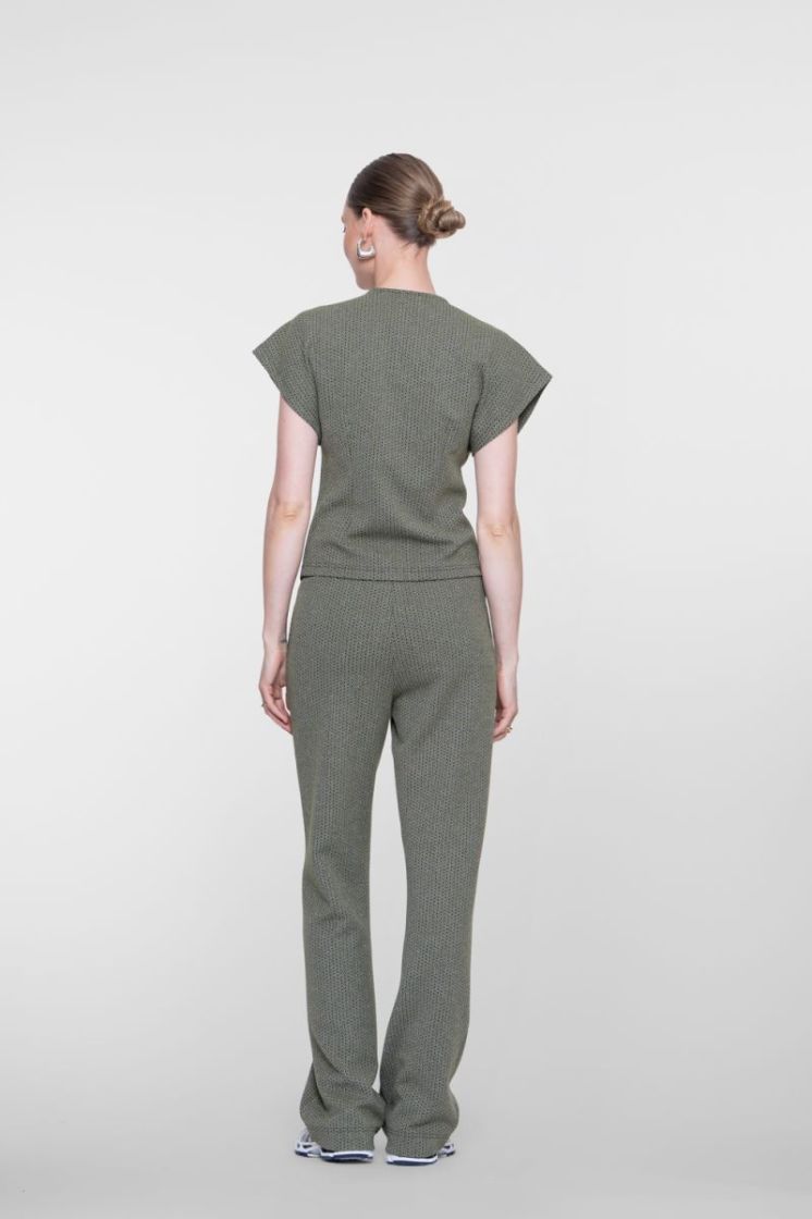 000530 green