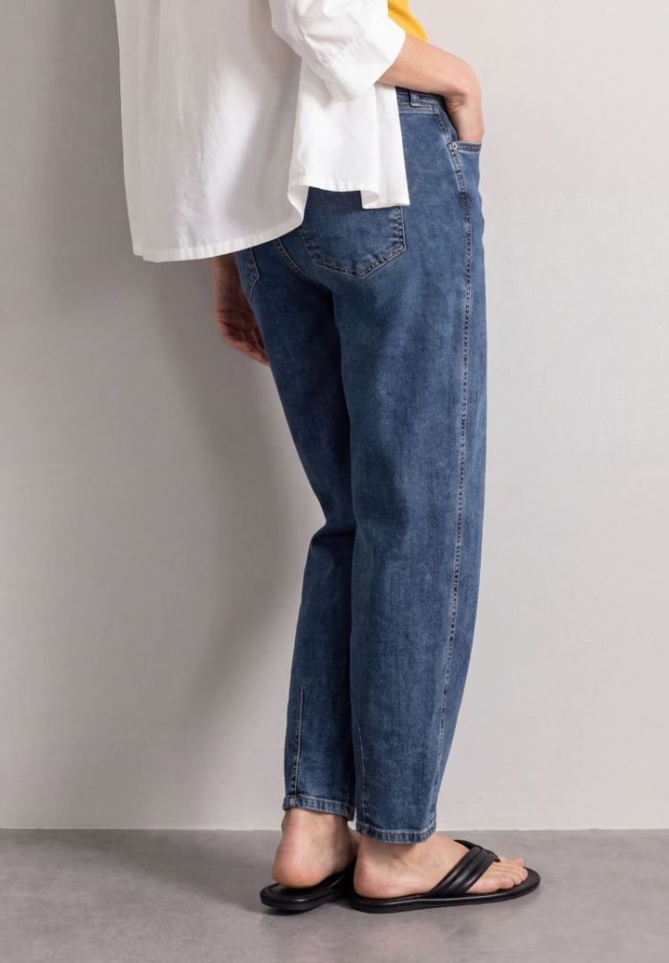  18240 Medium Bl