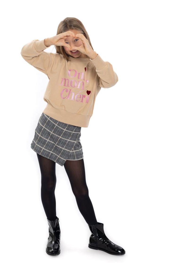 M girls 2 161212 Nomad