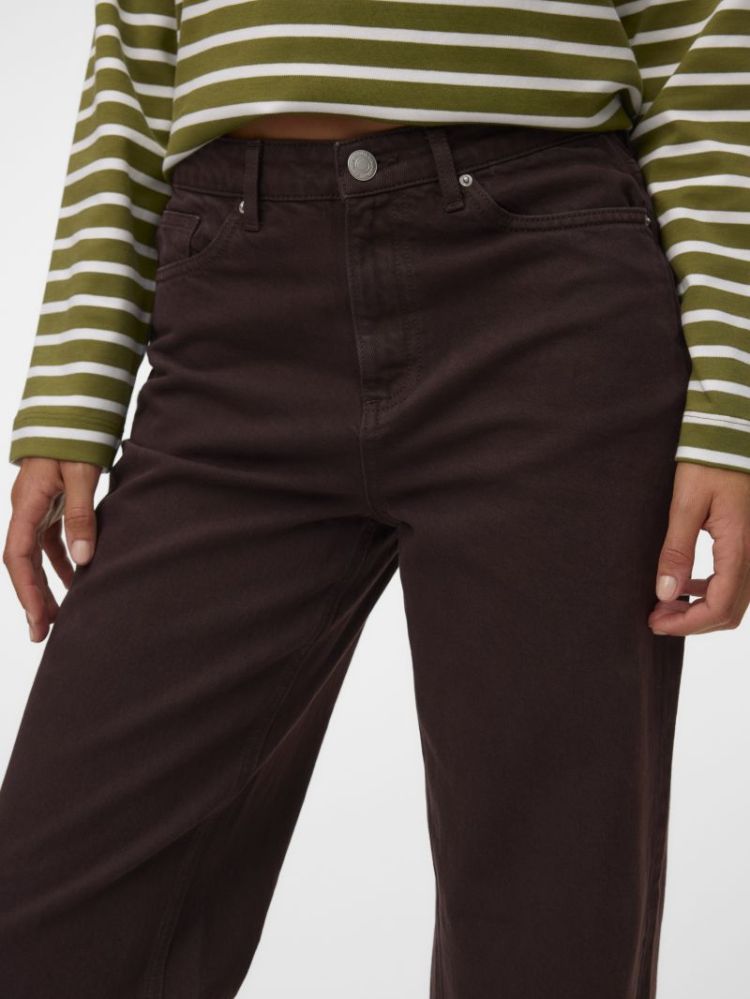 VMTESSA HR WIDE JEANS COLOR GA 297957 Chocolat