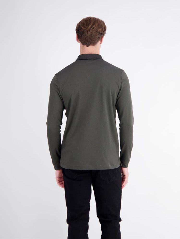  290 BLACK