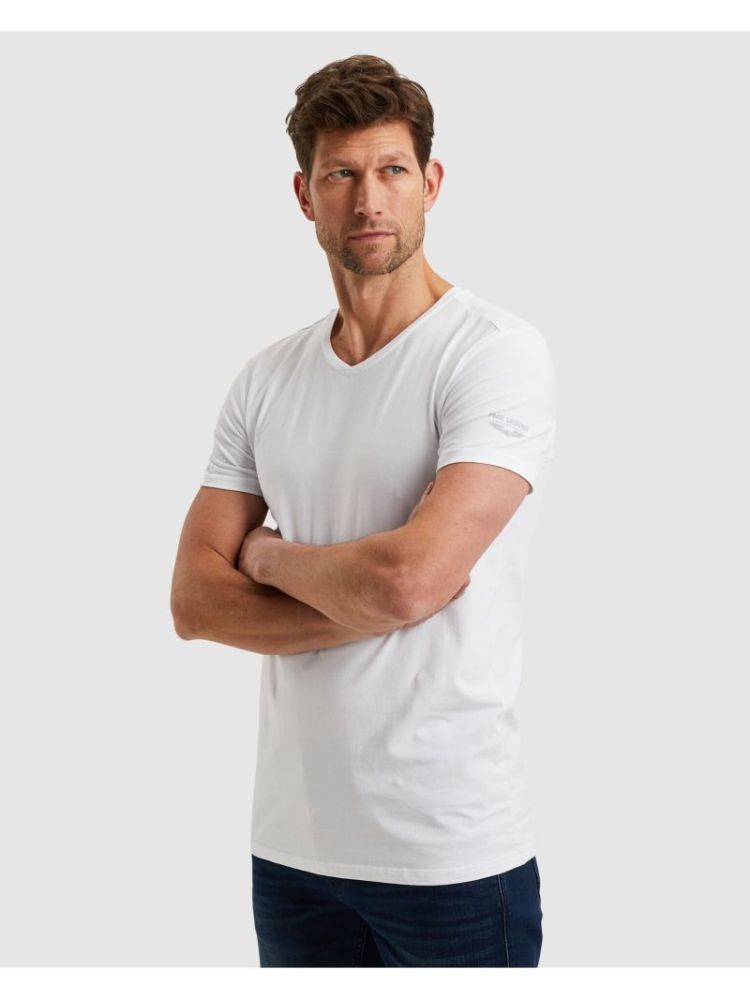  900 White