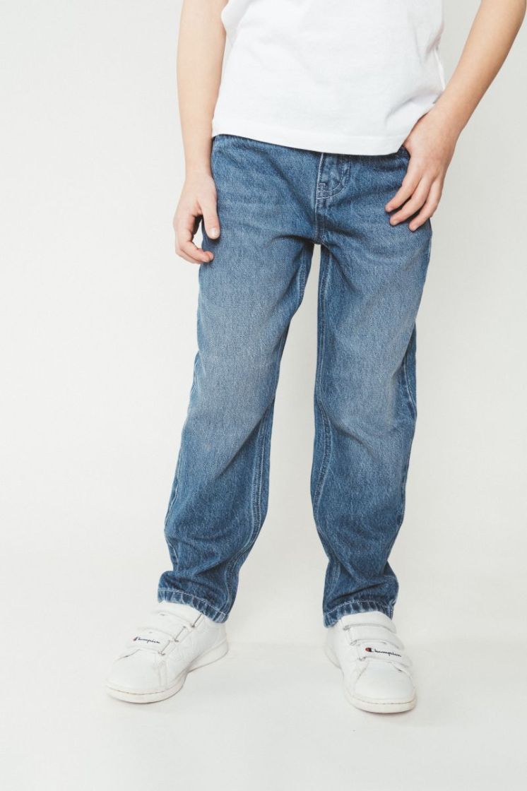 Boys Kids 802 Medium Used