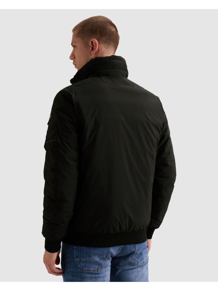 9067 Jet Black