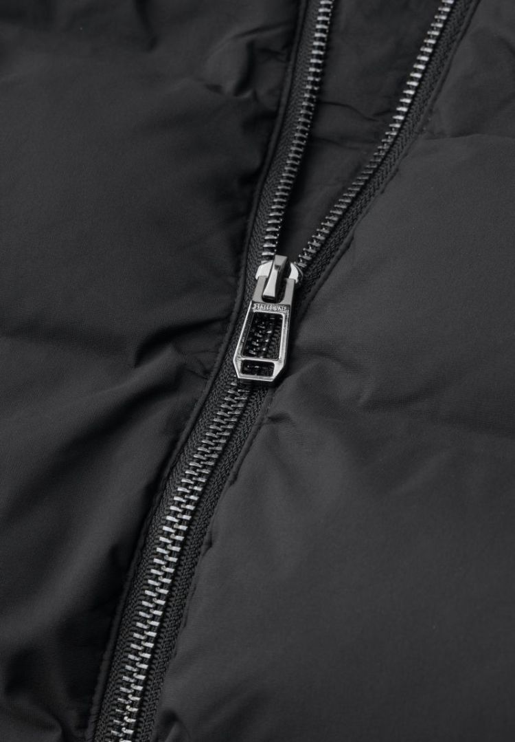  10001 Black