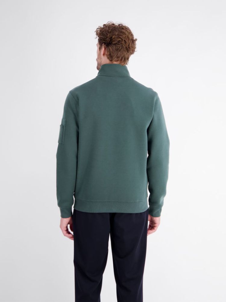 664 CEDAR GREEN
