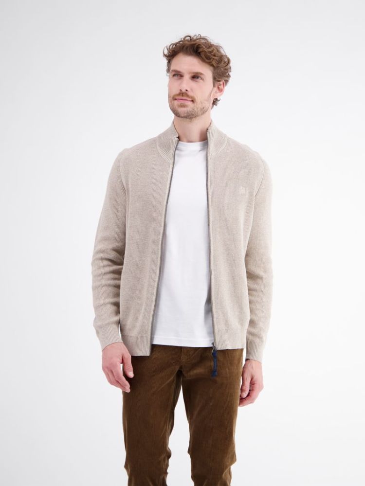 141 GRAVEL BEIG
