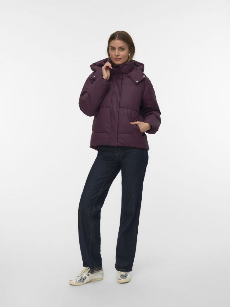 VMGRETAKYLIE SHORT COATED JACK 186320 Winetast