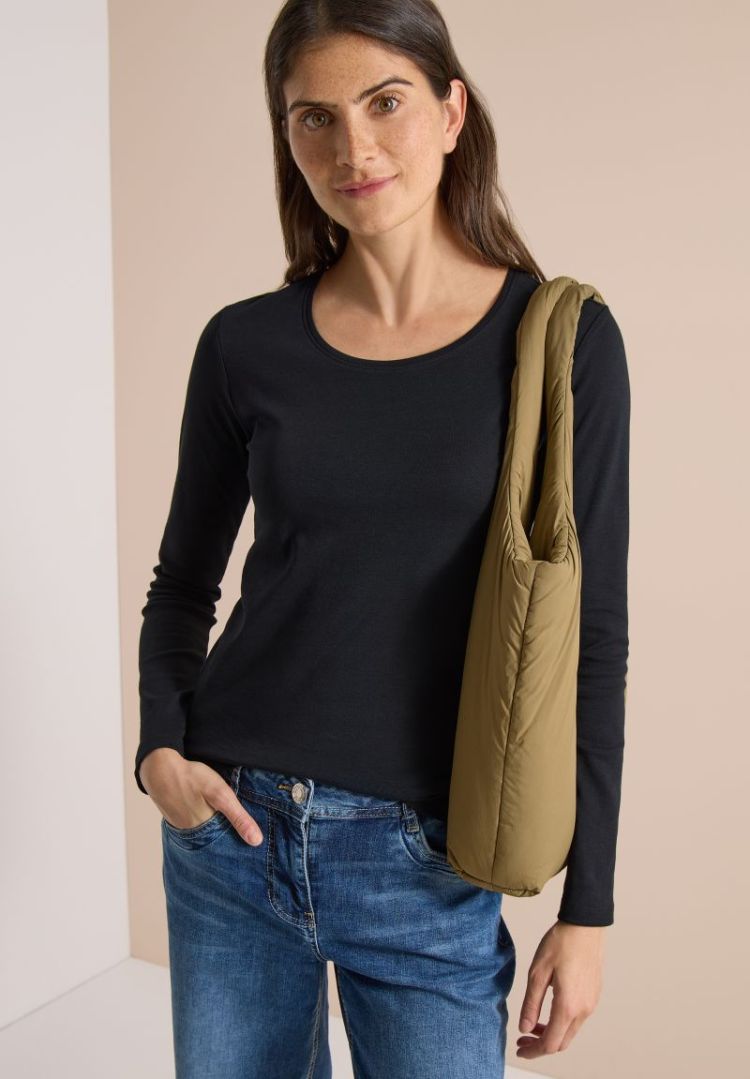 10001 Black