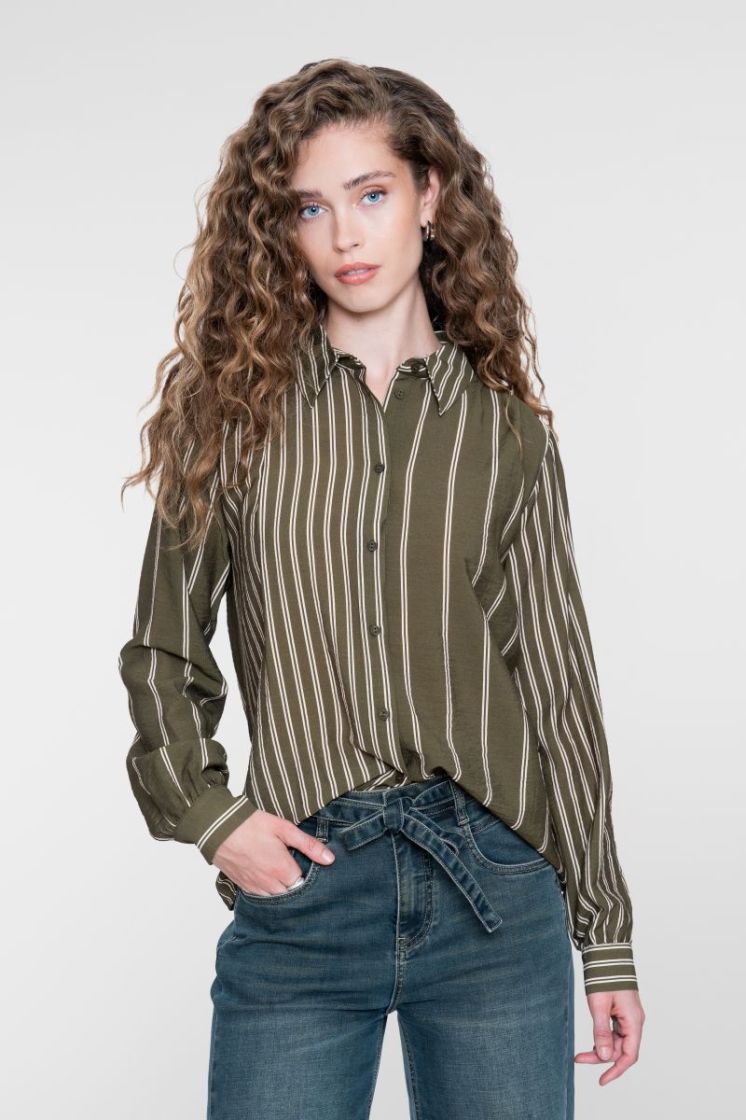 000560 olive